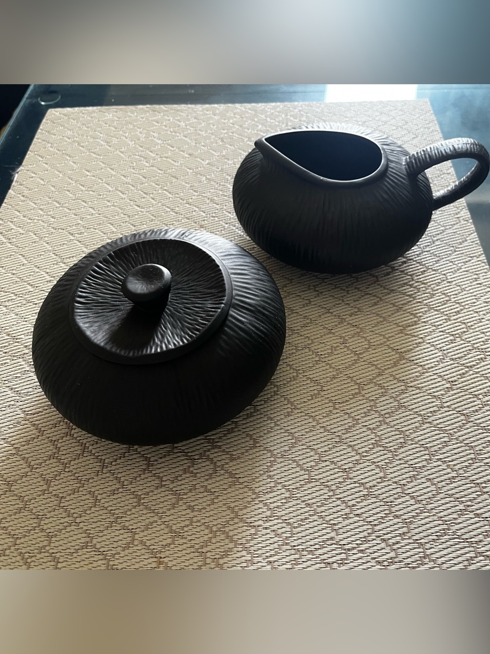 Michael Aram Africana Collection/Matte Black Textured Creamer & Sugar Set